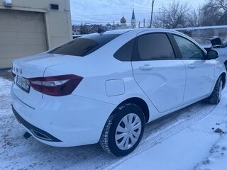2024 Lada (ВАЗ) Vesta I Рестайлинг (NG), белый, 1600000 рублей, вид 4