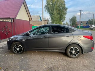 2016 Hyundai Solaris I Рестайлинг, серый, 1050000 рублей, вид 5