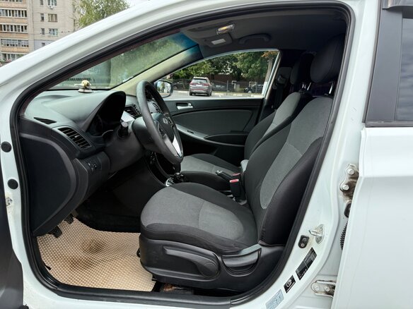 2012 Hyundai Solaris I, белый - вид 9
