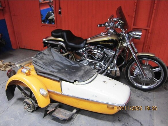 2003 Harley-Davidson CVO, золотистый, 1270000 рублей - вид 2