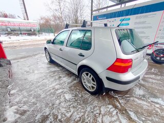 2001 Volkswagen Golf IV, серебристый, 280000 рублей, вид 4