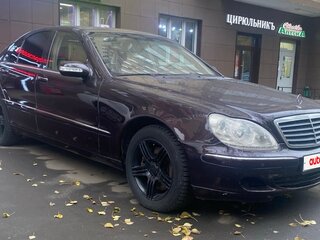 2002 Mercedes-Benz S-Класс 500 IV (W220) Рестайлинг, фиолетовый, 450000 рублей, вид 2
