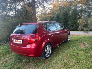 2008 Kia Ceed I, красный, 500000 рублей, вид 3