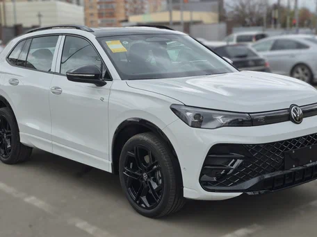 2026 Volkswagen Tiguan L Pro III (China Market), белый, 4690000 рублей, вид 2