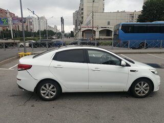 2016 Kia Rio III Рестайлинг, белый, 580000 рублей, вид 2