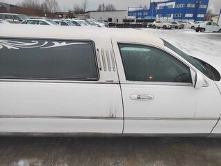 2003 Lincoln Town Car III, белый, 550000 рублей, вид 5