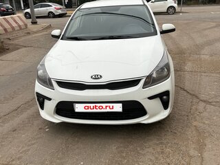 2017 Kia Rio IV, белый, 990000 рублей, вид 1