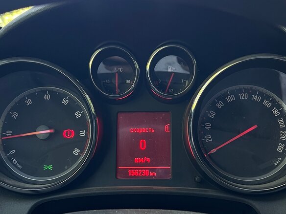 2013 Opel Astra J Рестайлинг, чёрный, 650000 рублей - вид 16