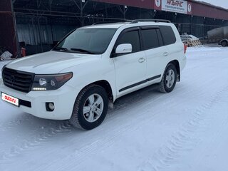 2012 Toyota Land Cruiser 200 Series, белый, 3000000 рублей, вид 1