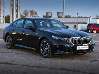 2023 BMW 5 серии 523d xDrive VIII (G60/G61/G68), чёрный, 7990000 рублей, вид 3