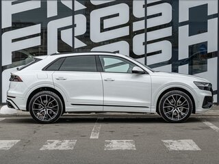 2018 Audi Q8 55 TFSI I (4M), белый, 4889000 рублей, вид 5