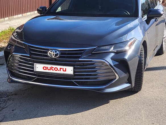 2021 Toyota Avalon V, серый, 3200000 рублей