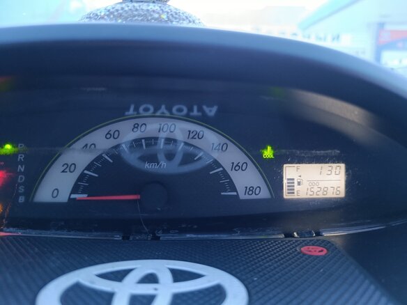 2006 Toyota Belta I, чёрный, 500000 рублей - вид 6