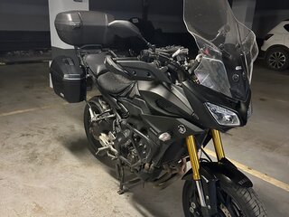 2017 Yamaha MT-09 Tracer (FJ-09), чёрный, 750000 рублей, вид 1
