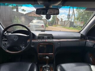 2001 Mercedes-Benz S-Класс 500 Long IV (W220), чёрный, 900000 рублей, вид 5
