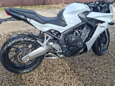 2014 Honda CBR 650F, белый, 760000 рублей, вид 5
