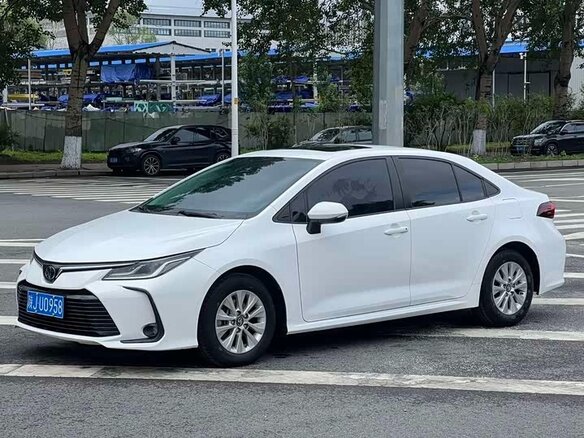 2022 Toyota Corolla XII (E210) Рестайлинг, белый