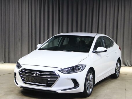 2018 Hyundai Elantra VI (AD), белый, 1249000 рублей, вид 1