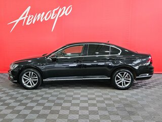 2019 Volkswagen Passat B8, чёрный, 1925000 рублей, вид 2
