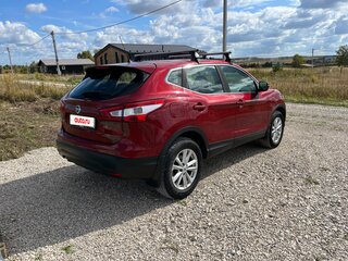 2014 Nissan Qashqai II, красный, 999999 рублей, вид 5