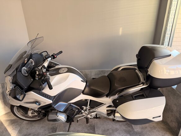2018 BMW R 1200 RT, белый, 1350000 рублей - вид 1