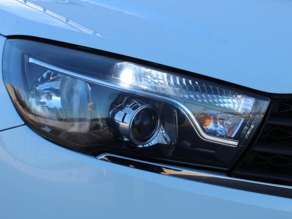 2019 Lada (ВАЗ) Vesta SW Cross I, белый, 1017500 рублей - вид 20