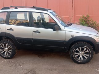 2003 Chevrolet Niva I, серый, 335000 рублей, вид 5