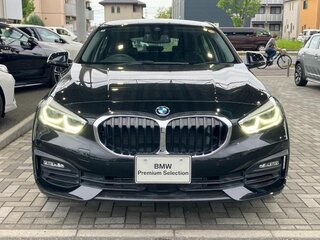2020 BMW 1 серии 118i III (F40), чёрный, 1300000 рублей, вид 2