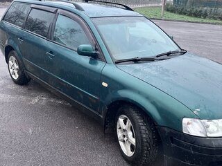 1999 Volkswagen Passat B5, зелёный, 320000 рублей, вид 3