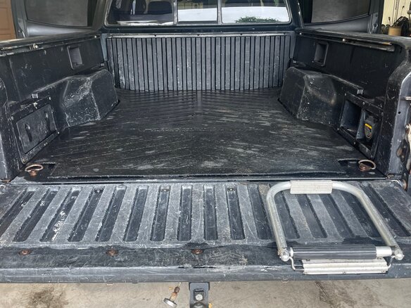 2005 Toyota Tacoma II, чёрный, 2650000 рублей - вид 22