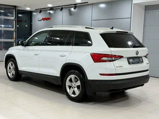 2018 Skoda Kodiaq I, белый, 2115000 рублей, вид 4