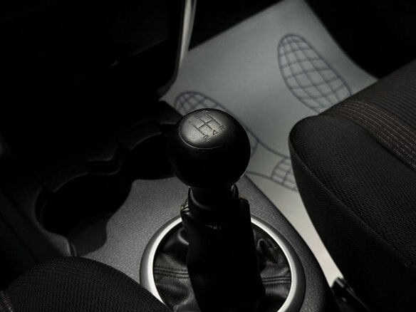 2010 Suzuki SX4 I (Classic) Рестайлинг, серебристый, 744000 рублей - вид 19
