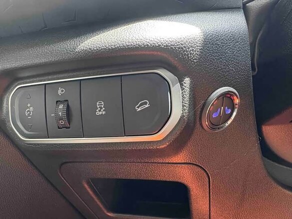 2023 Haval Chitu, белый, 1520000 рублей - вид 12