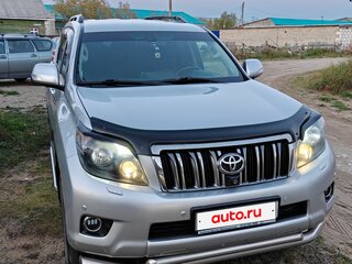 2009 Toyota Land Cruiser Prado 150 Series, серебристый, 3000000 рублей, вид 2