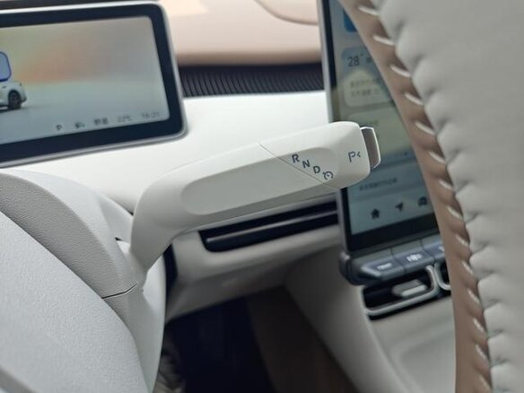 2026 Changan Qiyuan A06 28.39 kWh, чёрный - вид 8