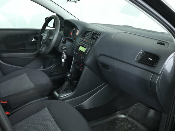 2014 Volkswagen Polo V, чёрный, 689000 рублей - вид 20