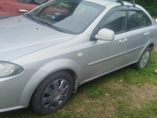 2013 Daewoo Gentra II, серебристый, 390000 рублей, вид 3