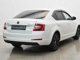 2016 Skoda Octavia III (A7), белый, 1100000 рублей, вид 4