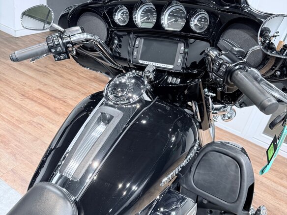 2018 Harley-Davidson Electra Glide, чёрный, 1799000 рублей - вид 20