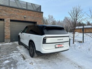 2025 Zeekr 9X 55 kWh (до 3.5 т), белый, 12300000 рублей, вид 5
