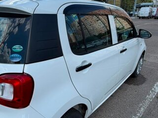 2017 Toyota Passo III, белый, 930000 рублей, вид 5