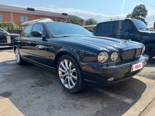 2003 Jaguar XJ III (X350/X358), чёрный, 2300000 рублей, вид 1