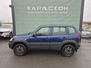 2019 Chevrolet Niva I Рестайлинг, синий, 830000 рублей, вид 3