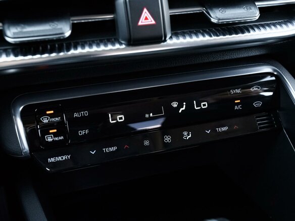 2021 Kia K5 III, синий, 2649000 рублей - вид 14
