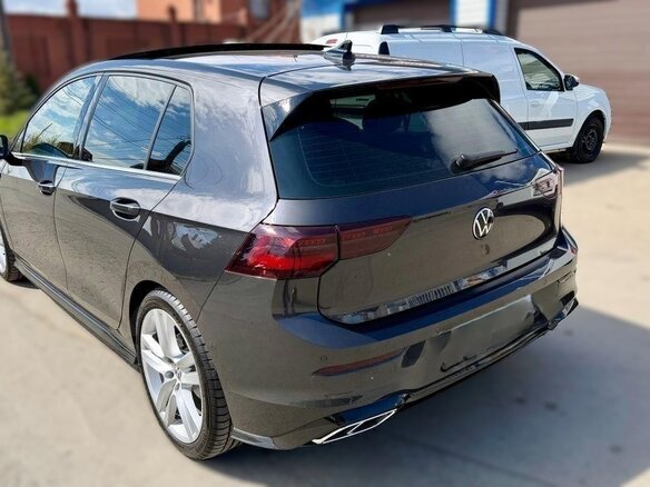 2022 Volkswagen Golf VIII, серый, 2085000 рублей - вид 5