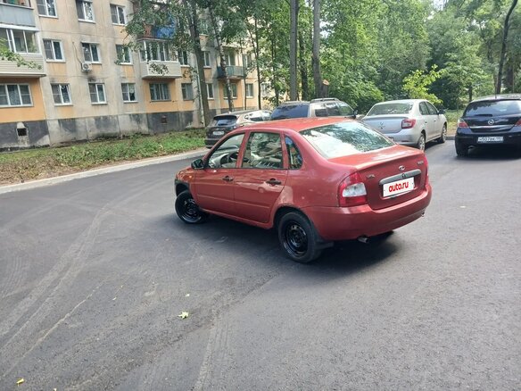2008 Lada (ВАЗ) Kalina I, серебристый, 155000 рублей - вид 2