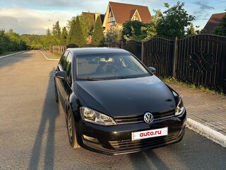 2013 Volkswagen Golf VII, чёрный, 850000 рублей, вид 1
