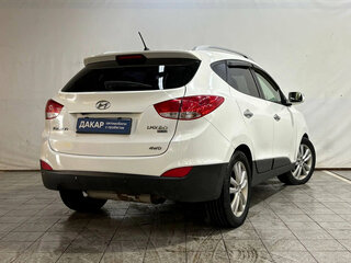 2011 Hyundai Tucson I, белый, 1050000 рублей, вид 4