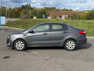2011 Kia Rio 4-speed III, серый, 800000 рублей, вид 2
