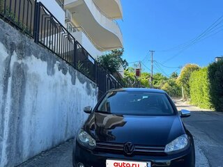 2011 Volkswagen Golf VI, чёрный, 800000 рублей, вид 1